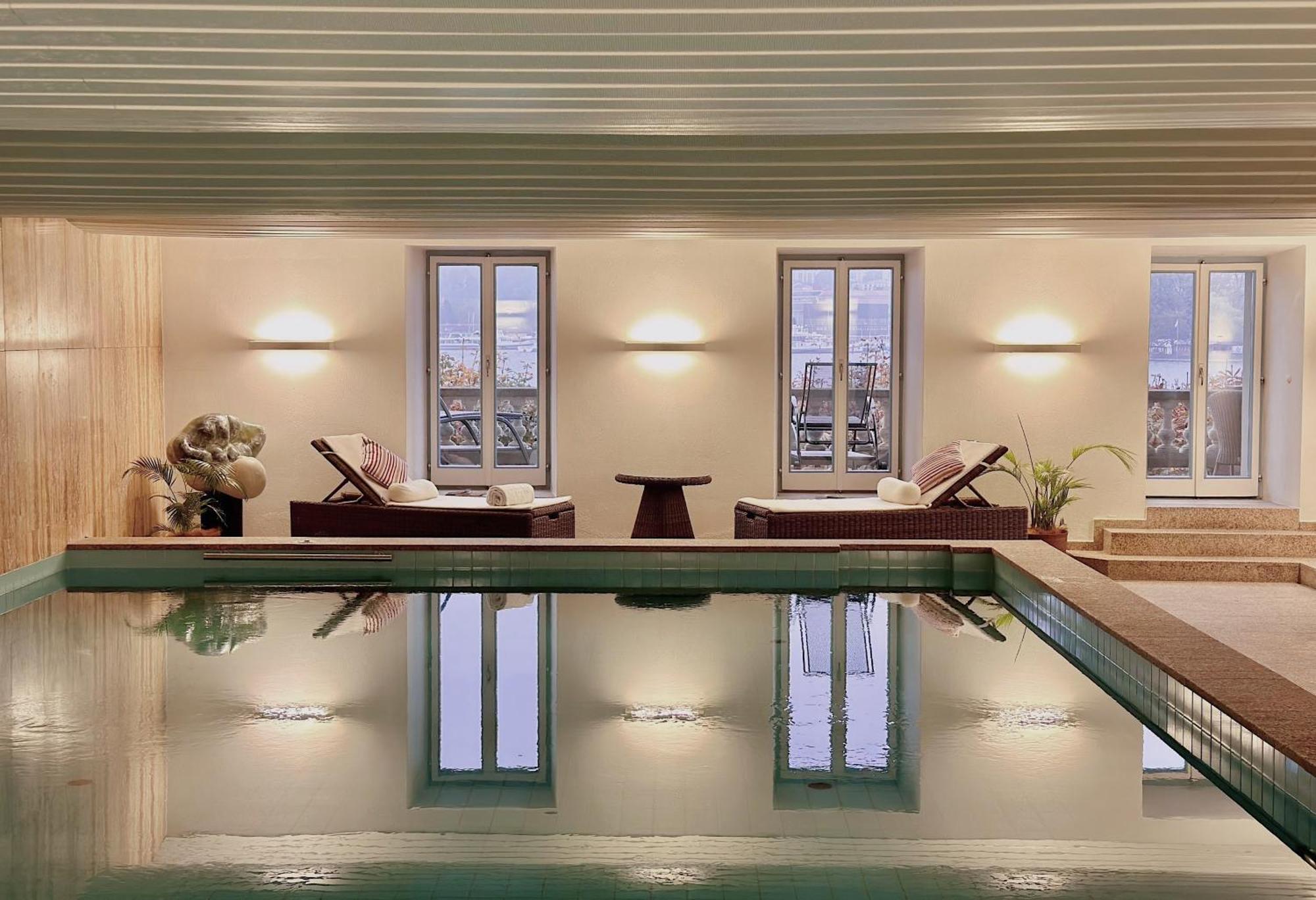 Grand National Hotel 5*